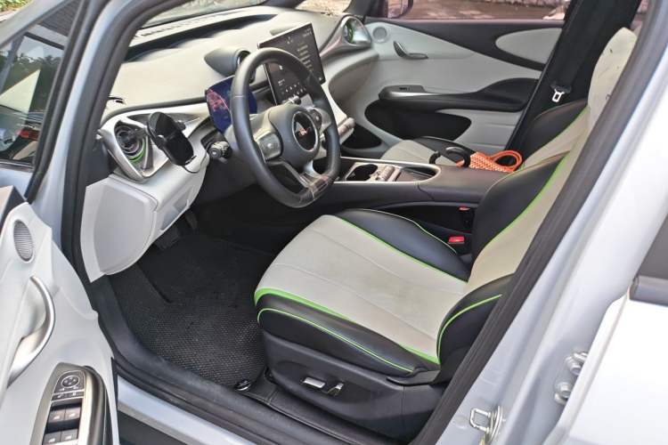 Used BYD Dolphin 2021 405 km Fashion Edition Driver Seat