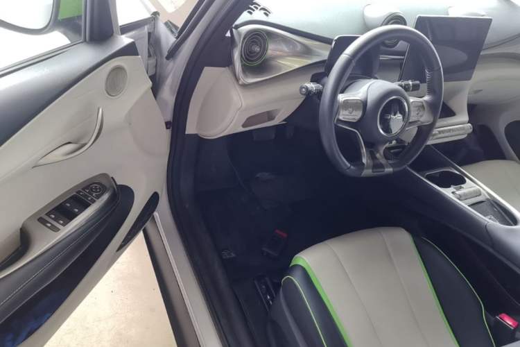 Used BYD Dolphin 2021 405 km Fashion Edition Driver Seat