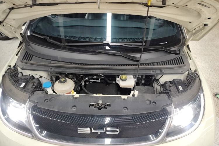 Used BYD Dolphin 2021 405 km Fashion Edition Engine Bay