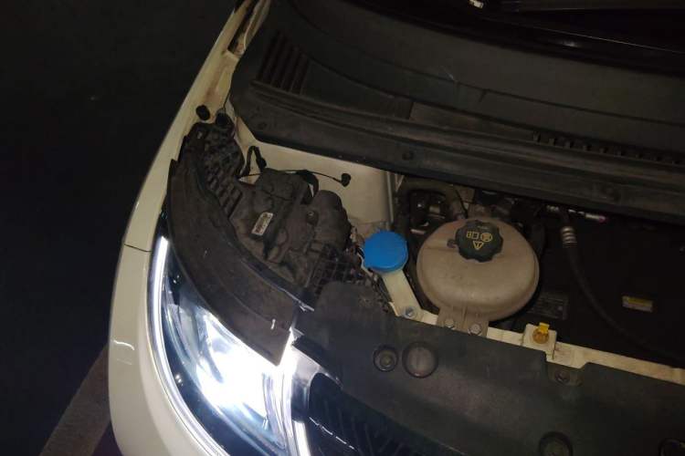 Used BYD Dolphin 2021 405 km Fashion Edition Engine Bay Right