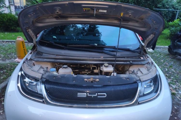 Used BYD Dolphin 2021 405 km Free Version Engine Bay