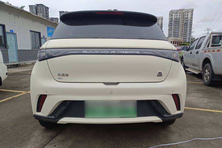 Used BYD Dolphin 2021 405 km Fashion Edition Exterior 4