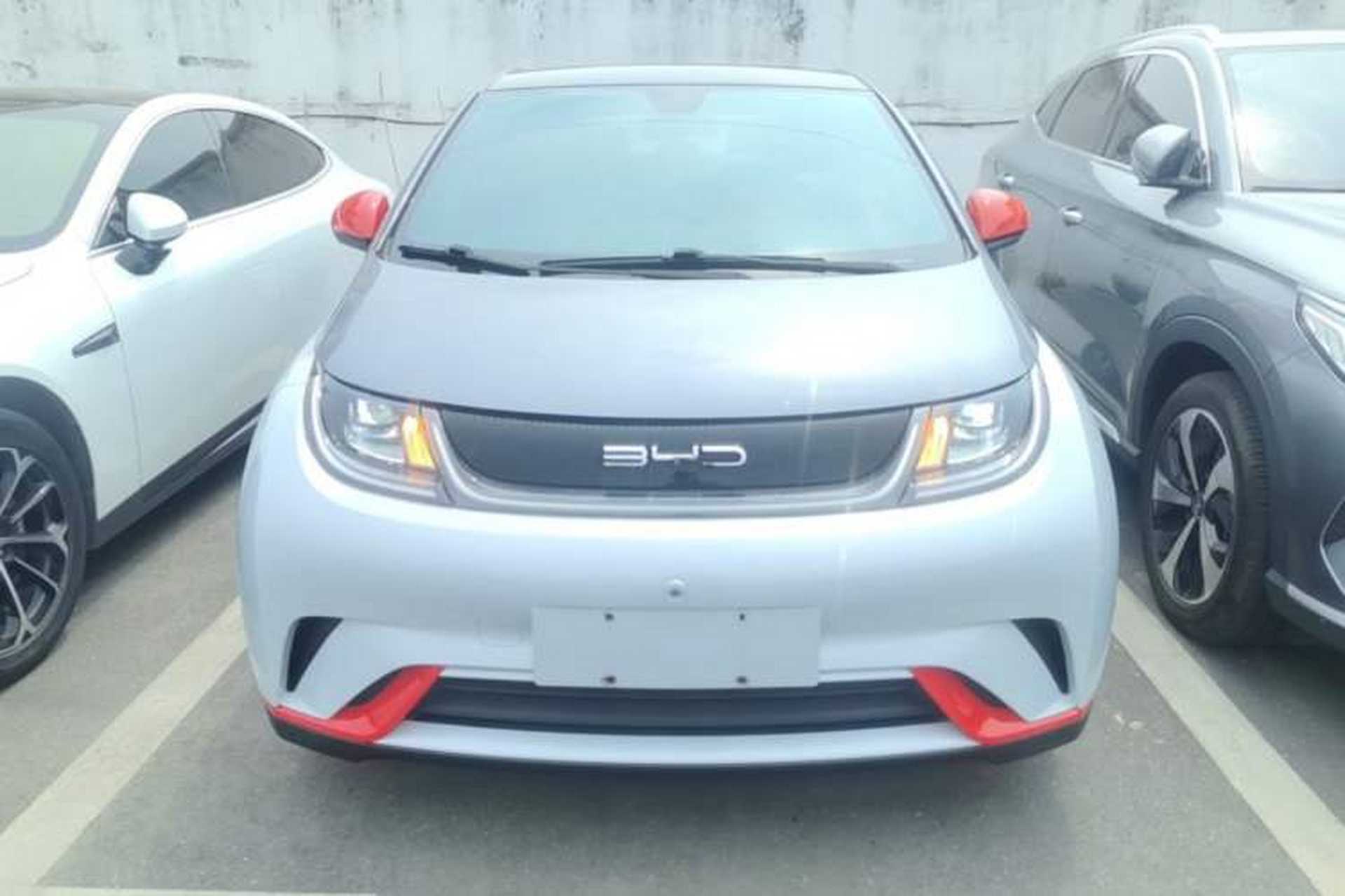 Used BYD Dolphin 2021 405 km Fashion Edition Front