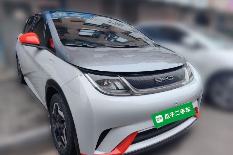 Used BYD Dolphin 2021 405 km Fashion Edition Front Right 45 Deg