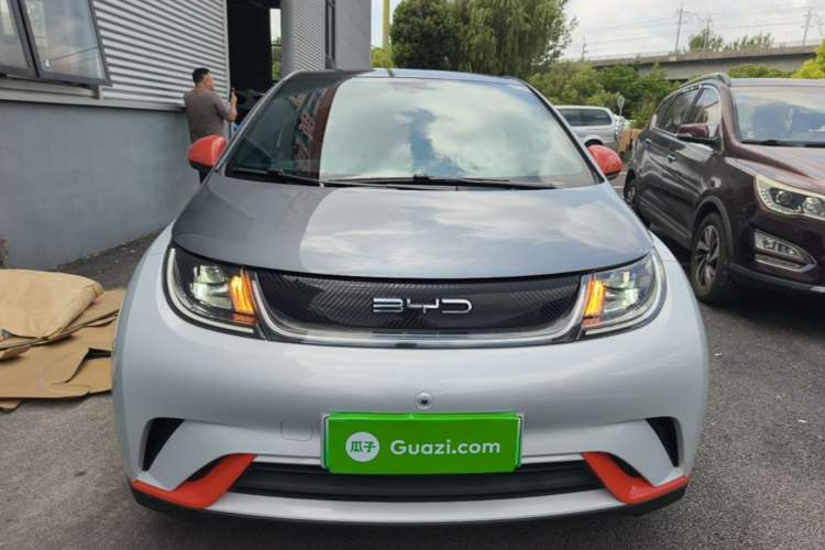 Used BYD Dolphin 2021 405 km Fashion Edition Front