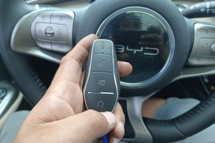 Used BYD Dolphin 2021 405 km Fashion Edition Interior 1