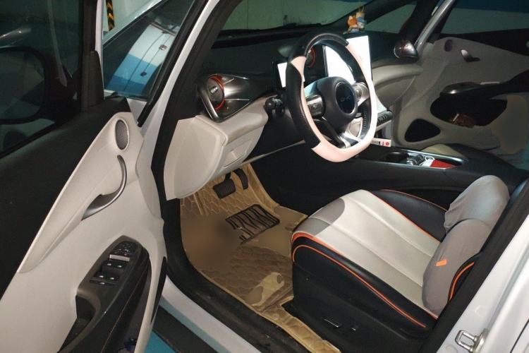 Used BYD Dolphin 2021 405 km Fashion Edition Interior 3