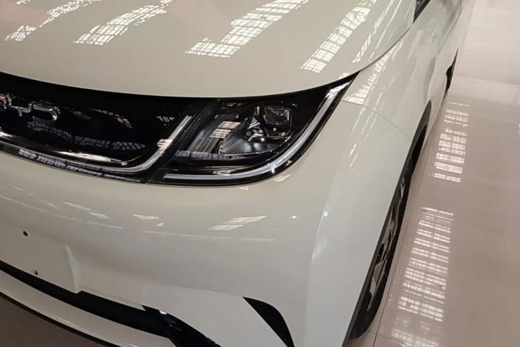 Used BYD Dolphin 2021 405 km Fashion Edition Left Front Headlight