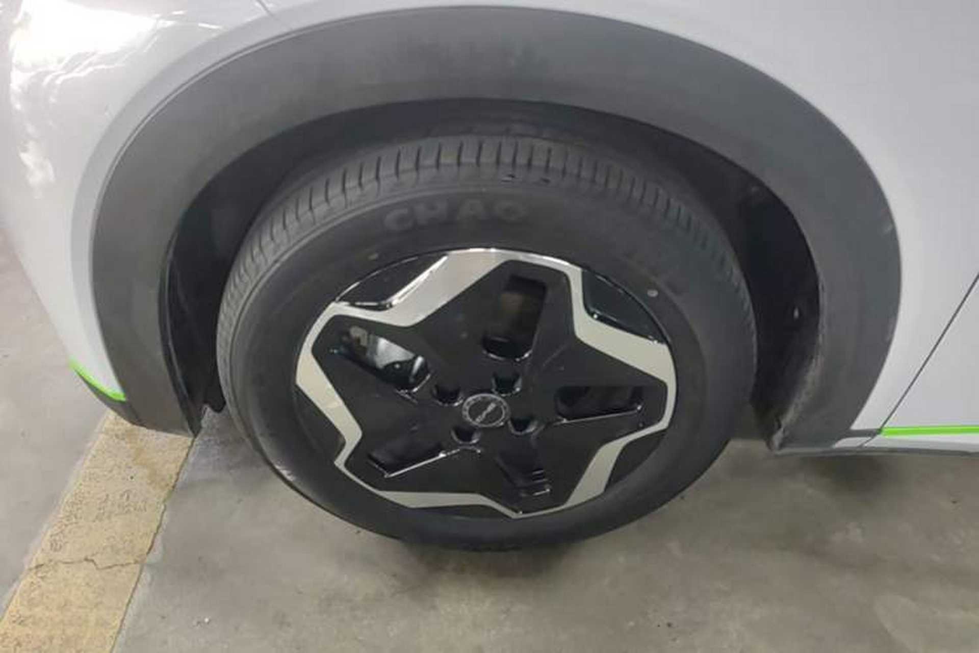 Used BYD Dolphin 2021 405 km Fashion Edition Left Front Wheel Hub