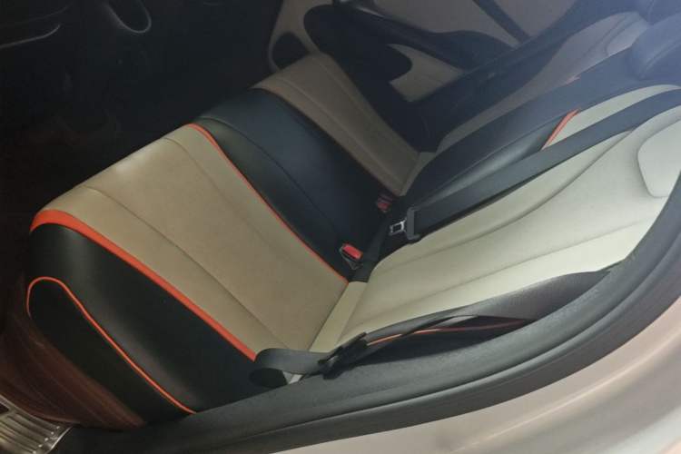 Used BYD Dolphin 2021 405 km Fashion Edition Left Rear Seat