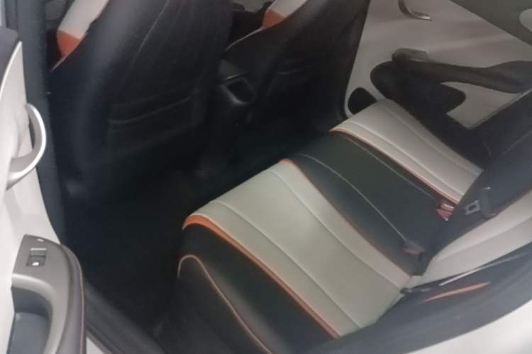 Used BYD Dolphin 2021 405 km Fashion Edition Left Rear Seat