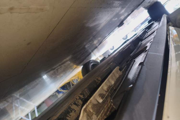 Used BYD Dolphin 2021 405 km Fashion Edition Left Side Sill