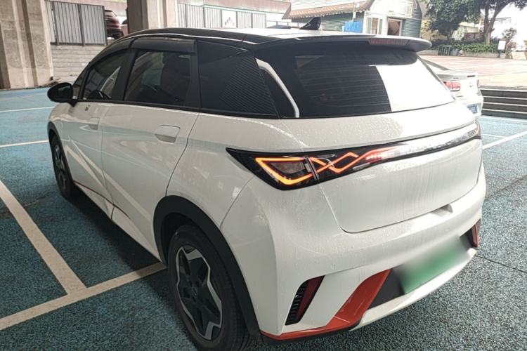 Used BYD Dolphin 2021 405 km Fashion Edition Rear Left 45 Deg