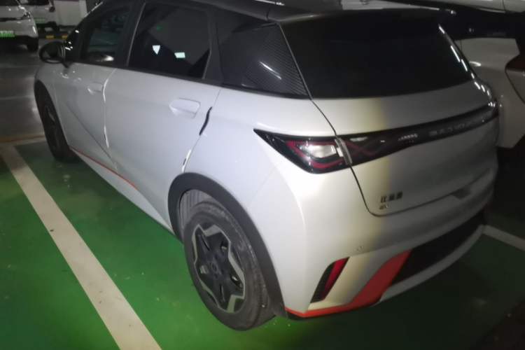 Used BYD Dolphin 2021 405 km Fashion Edition Rear Left 45 Deg