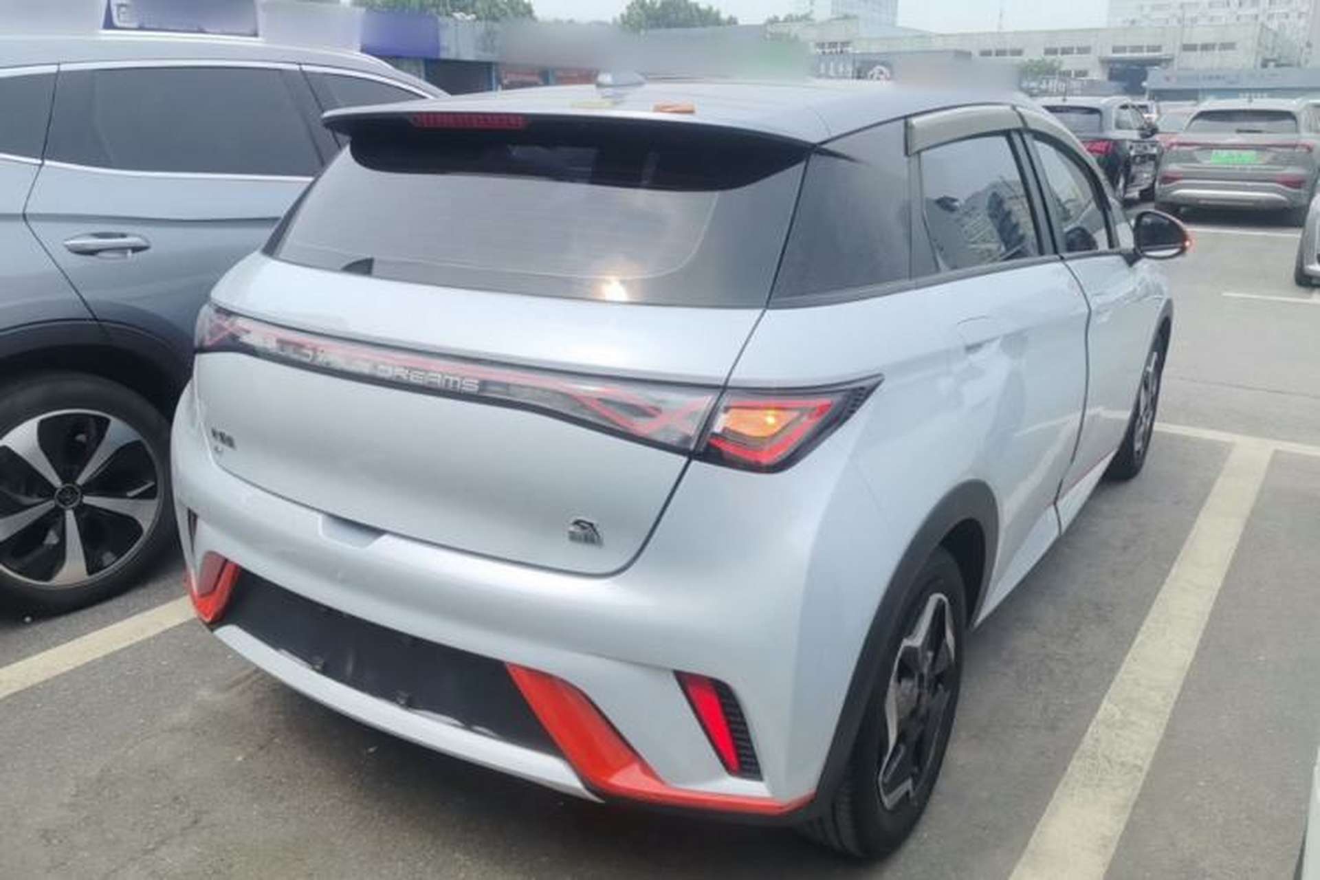 Used BYD Dolphin 2021 405 km Fashion Edition Rear Right 45 Deg