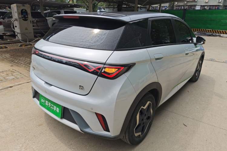 Used BYD Dolphin 2021 405 km Fashion Edition Rear Right 45 Deg