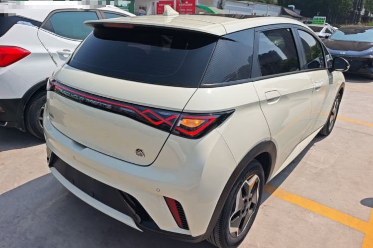 Used BYD Dolphin 2021 405 km Fashion Edition Rear Right 45 Deg