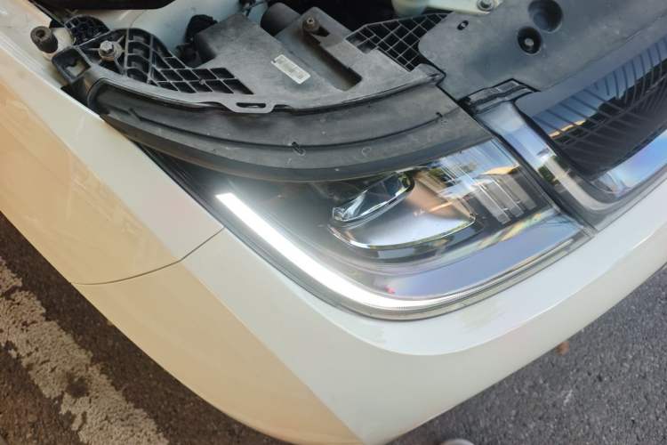 Used BYD Dolphin 2021 405 km Fashion Edition Right Front Headlight