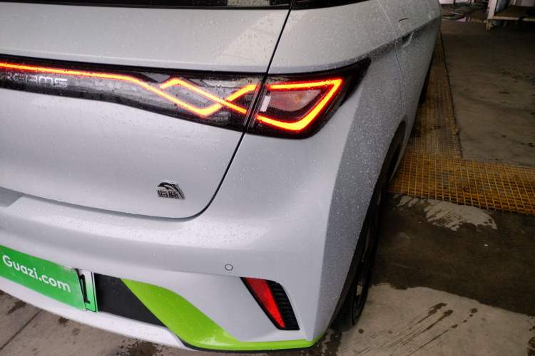 Used BYD Dolphin 2021 405 km Free Version Right Rear Taillight