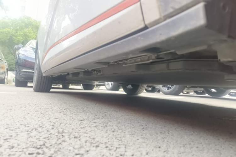 Used BYD Dolphin 2021 405 km Fashion Edition Right Side Sill