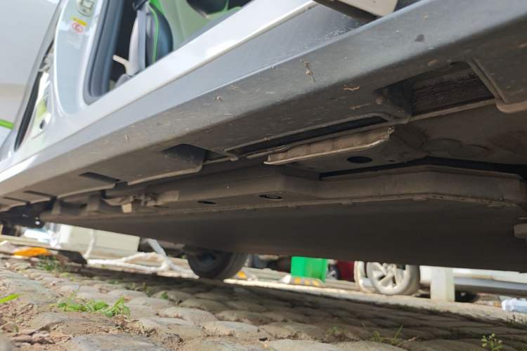 Used BYD Dolphin 2021 405 km Fashion Edition Right Side Sill