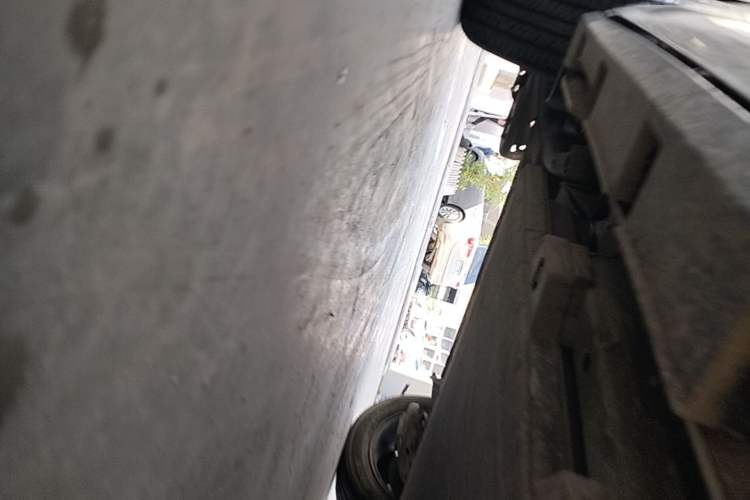 Used BYD Dolphin 2021 405 km Fashion Edition Right Side Sill