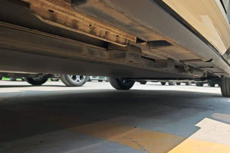 Used BYD Dolphin 2021 405 km Fashion Edition Right Side Sill