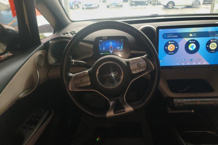 Used BYD Dolphin 2021 405 km Fashion Edition Steering Wheel