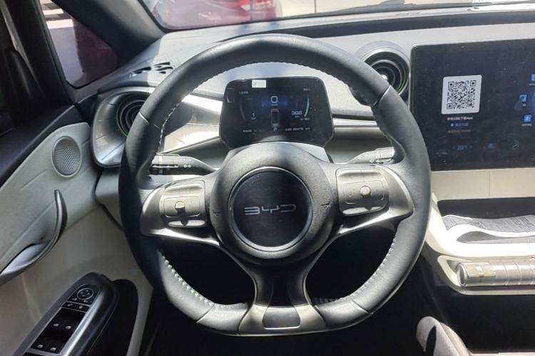 Used BYD Dolphin 2021 405 km Free Version Steering Wheel