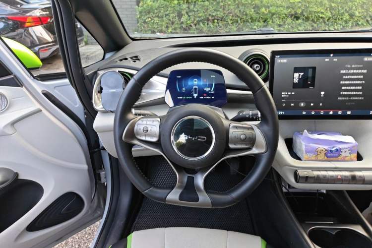 Used BYD Dolphin 2021 405 km Fashion Edition Steering Wheel