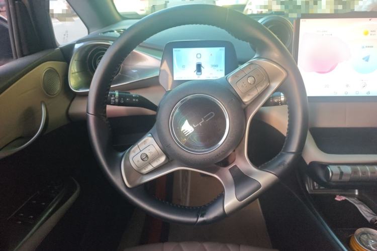 Used BYD Dolphin 2021 405 km Fashion Edition Steering Wheel