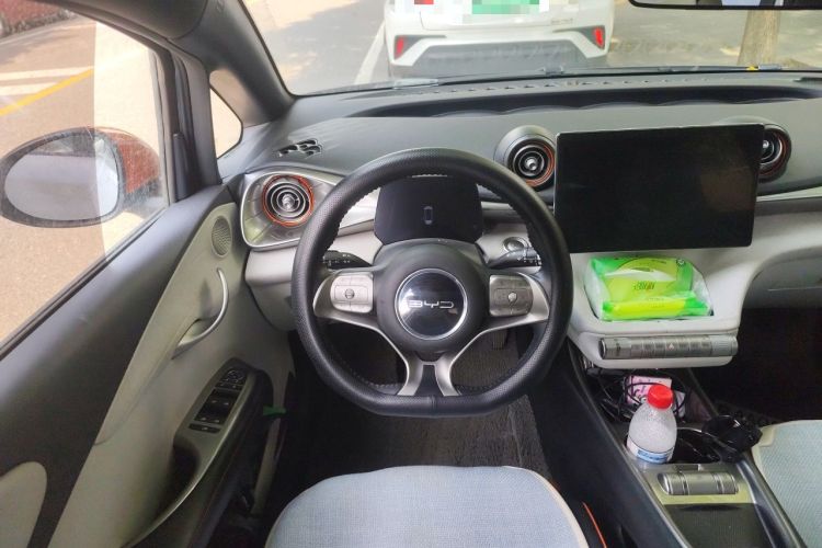 Used BYD Dolphin 2021 405 km Free Version Steering Wheel