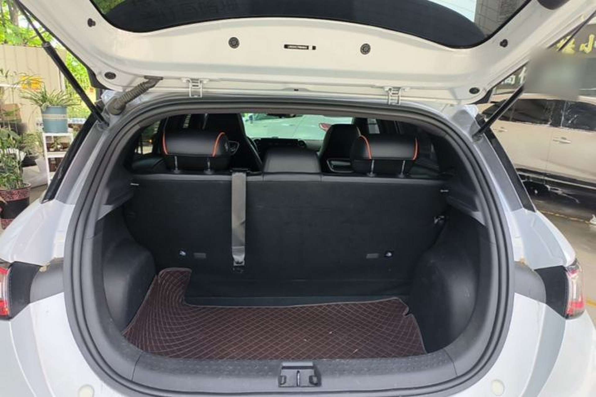 Used BYD Dolphin 2021 405 km Fashion Edition Trunk
