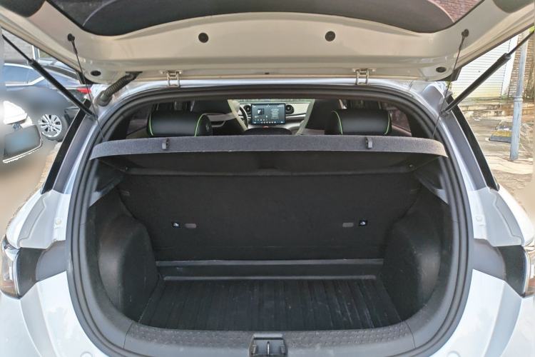 Used BYD Dolphin 2021 405 km Fashion Edition Trunk