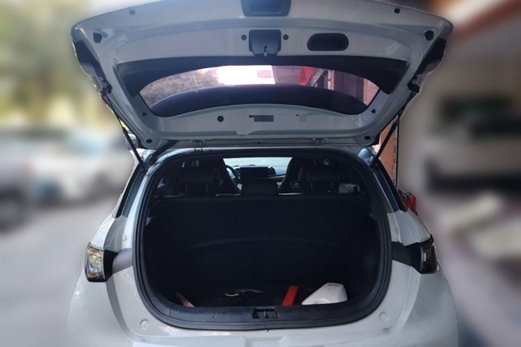 Used BYD Dolphin 2021 405 km Fashion Edition Trunk