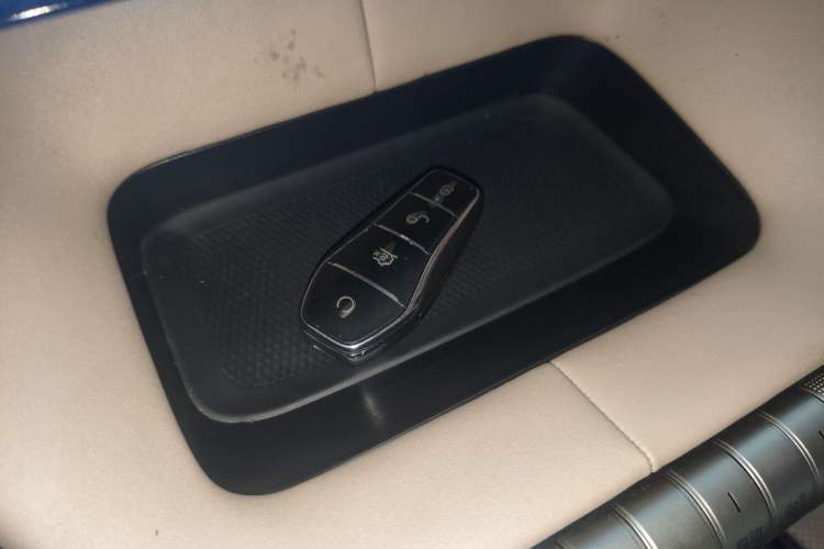Used BYD Dolphin 2021 405 km Fashion Edition Vehicle Key