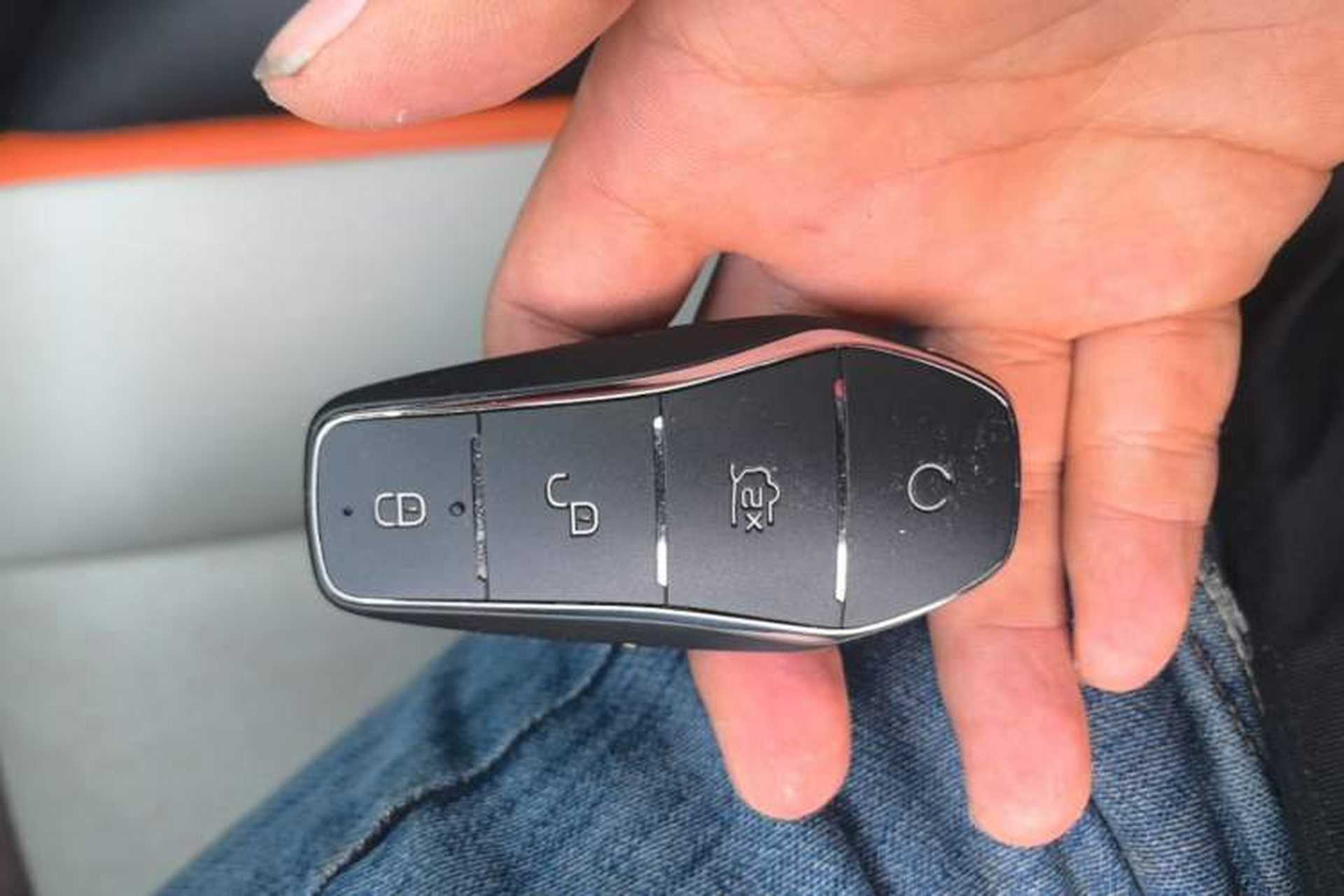 Used BYD Dolphin 2021 405 km Fashion Edition Vehicle Key