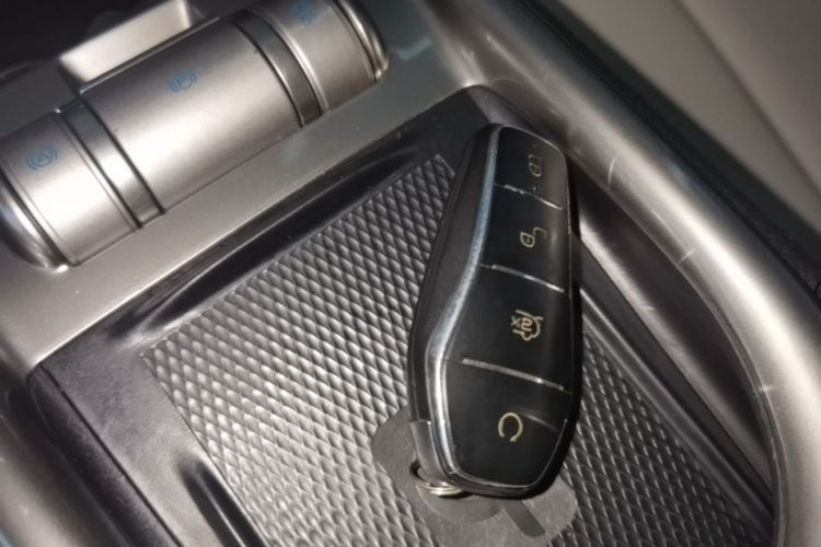 Used BYD Dolphin 2021 405 km Fashion Edition Vehicle Key