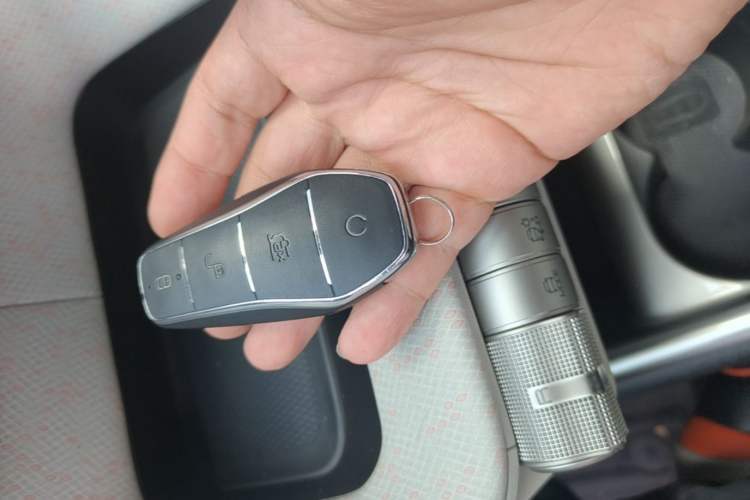 Used BYD Dolphin 2021 405 km Fashion Edition Vehicle Key