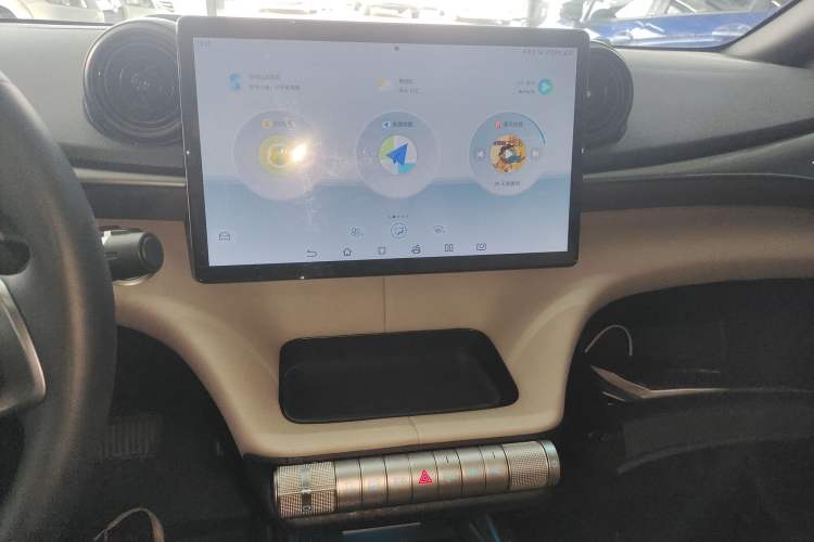 Used BYD Dolphin 2021 405 km Fashion Edition Audio And AC Panel