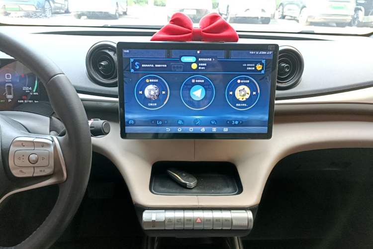 Used BYD Dolphin 2021 405 km Fashion Edition Audio And AC Panel