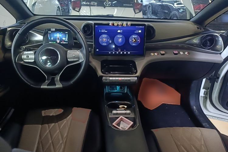 Used BYD Dolphin 2021 401km Knight Edition Center Console