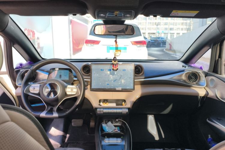 Used BYD Dolphin 2021 405 km Fashion Edition Center Console
