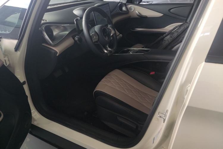 Used BYD Dolphin 2021 405 km Free Version Driver Seat