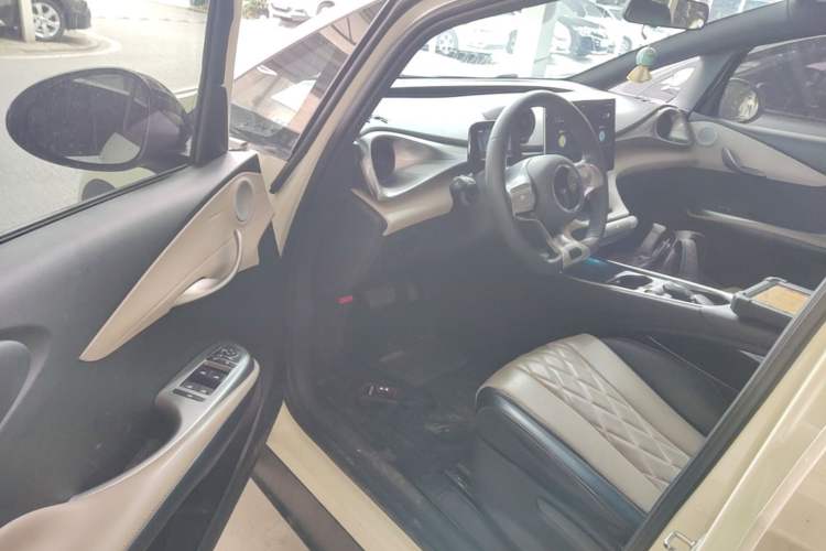 Used BYD Dolphin 2021 405 km Free Version Driver Seat