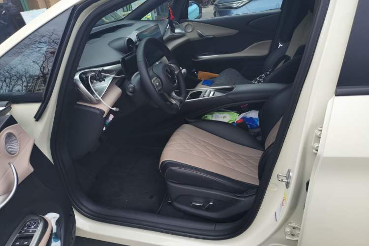 Used BYD Dolphin 2021 405 km Fashion Edition Driver Seat