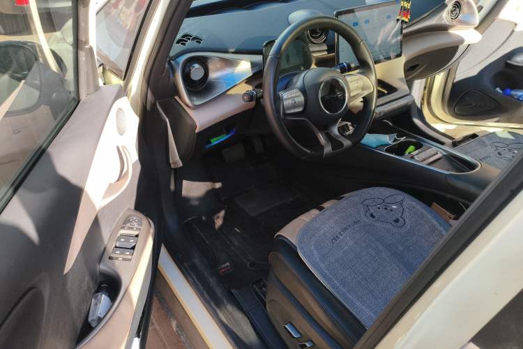 Used BYD Dolphin 2021 405 km Fashion Edition Driver Seat