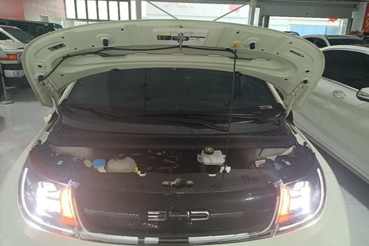 Used BYD Dolphin 2021 405 km Fashion Edition Engine Bay