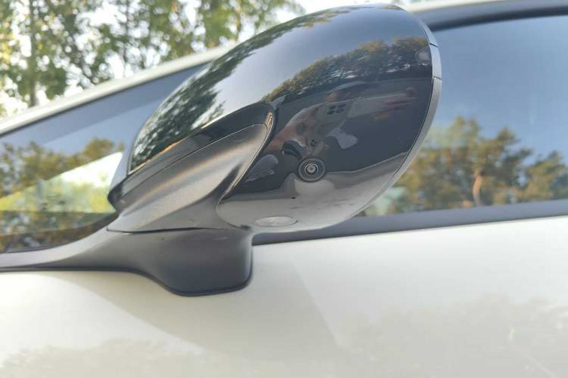Used BYD Dolphin 2021 405 km Fashion Edition Exterior 9