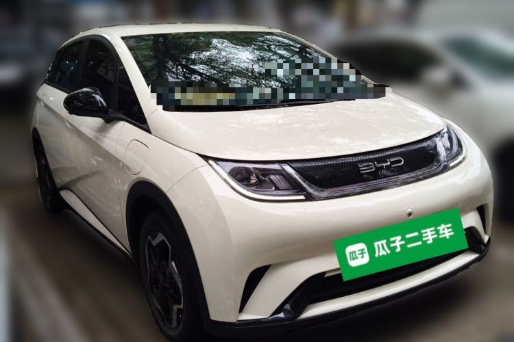Used BYD Dolphin 2021 405 km Free Version Front Right 45 Deg